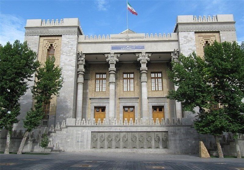 ایران سفیر خود را به دلیل اظهارات مقامات انگلیسی احضار کرد