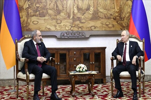 پوتین و نخست وزیر ارمنستان درباره امنیت منطقه گفتگو کردند