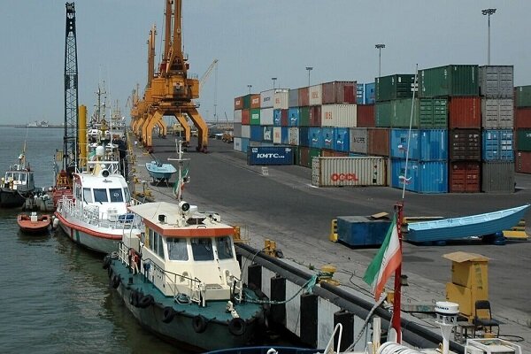 ۴.۷ میلیارد دلار کالا از خوزستان ایران صادر شد