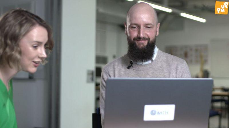 چت GPT؛ آیا دانش آموزان با کمک هوش مصنوعی می توانند در امتحانات موفق شوند؟ چت GPT؛ آیا دانش آموزان با کمک هوش مصنوعی می توانند در امتحانات موفق شوند؟