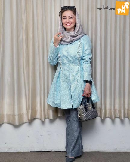 «نفیسه روشن» از چهره جدیدش رونمایی کرد/عکس 1 نفیسه روشن در جدیدترین پست اینستاگرام خود با انتشار عکسی با لباس آبی و چهره ای کاملا متفاوت کاربران را شگفت زده کرد.