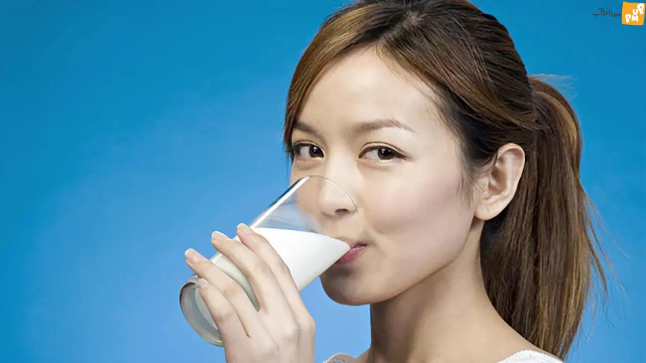 آیا شیر می تواند به عنوان جایگزین مناسب آب برای هیدراتاسیون استفاده شود؟ /جزئیات