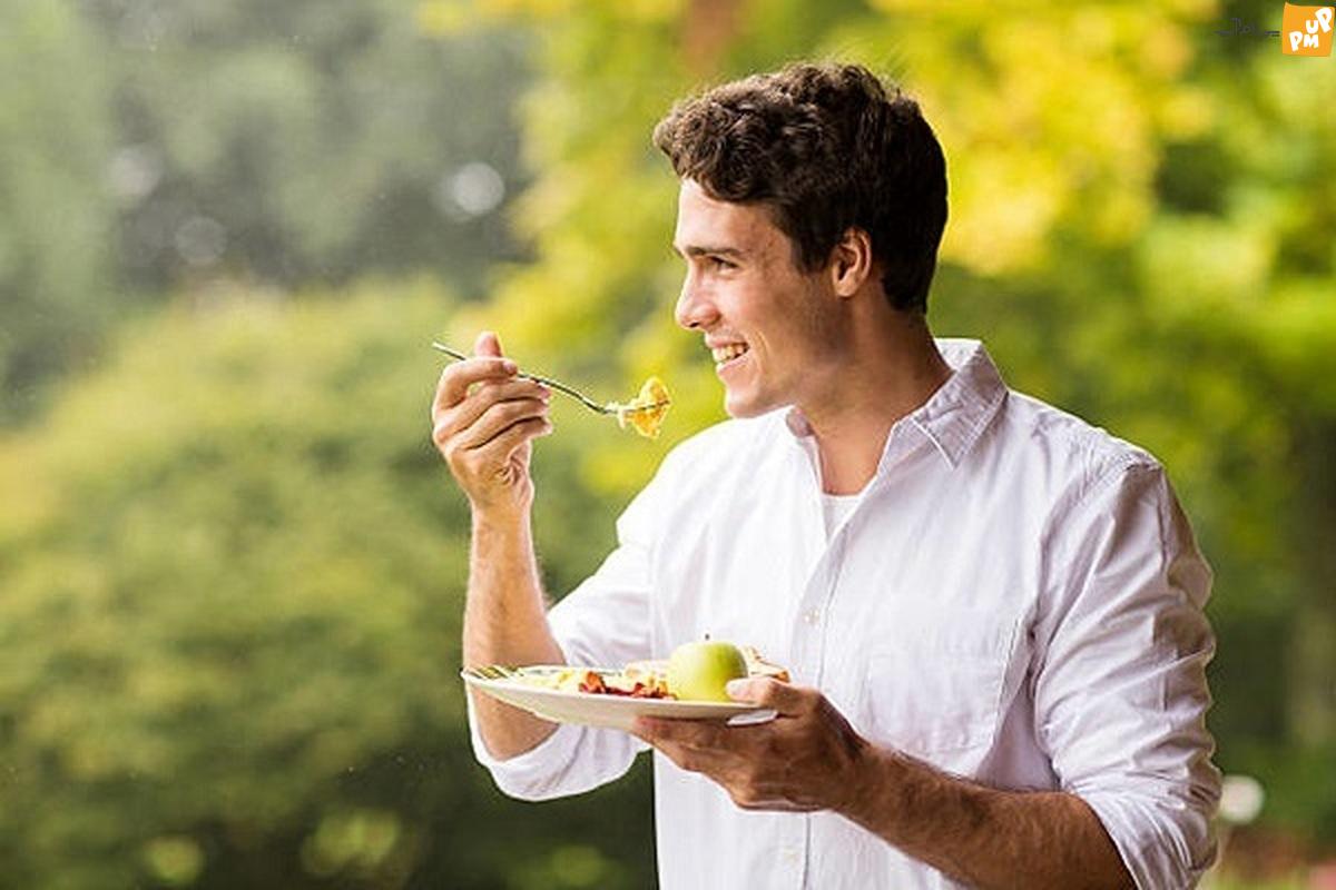 بایدها و نبایدهای غذا خوردن در طول شبانه روز! / اگر میخواهید پیر شوید در این زمان غذا بخورید!