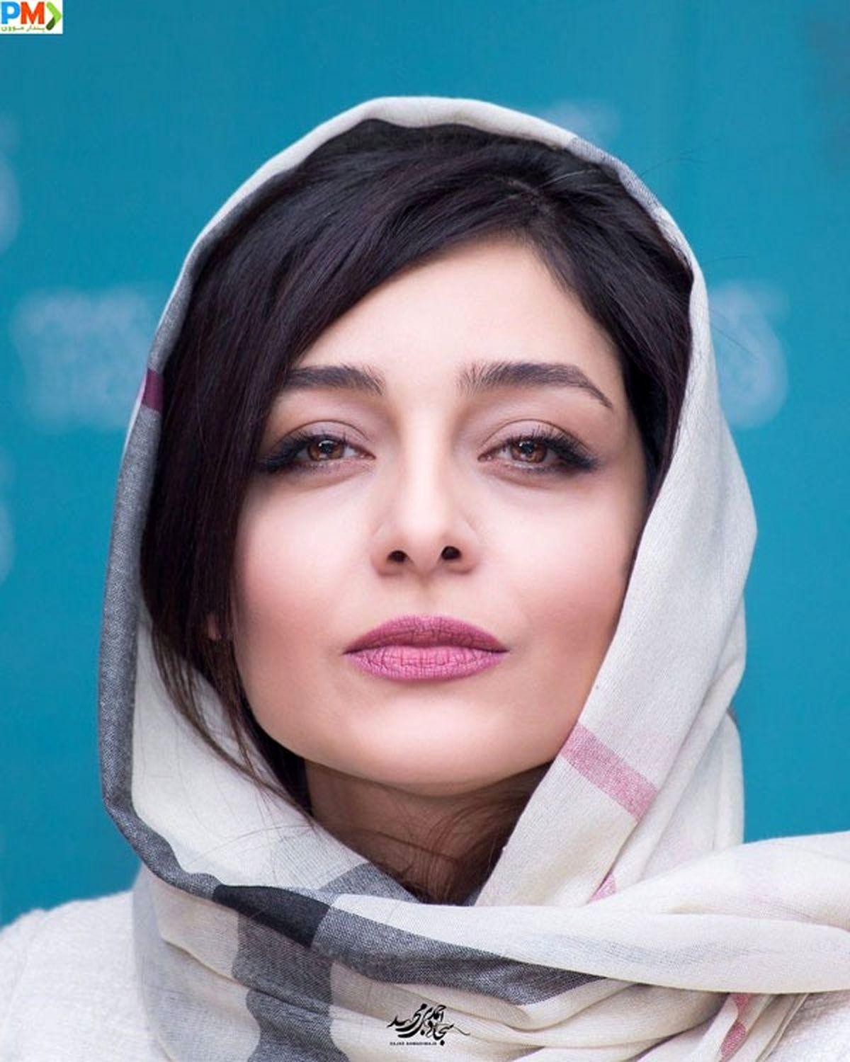 چهره متفاوت ساره بیات در مراسم تحریم بیتا فرهی که باعث تعجب همه شد+ تصویر