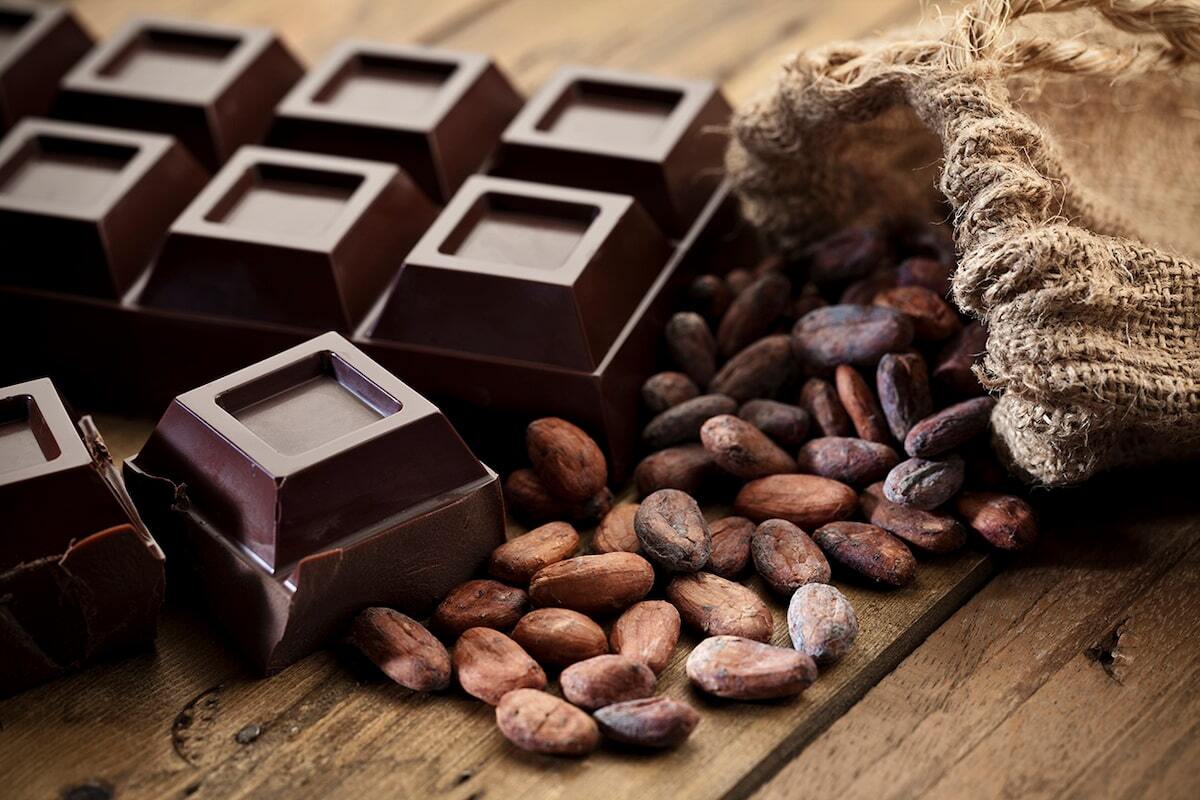 فواید شکلات تلخ برای سلامتی چیست؟