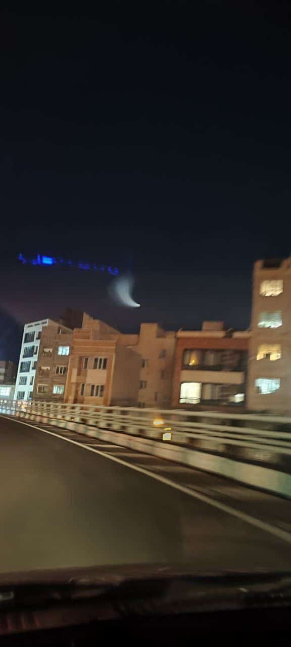عکس مشاهده یک شی نورانی در آسمان تهران و برخی شهرهای ایران