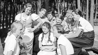 زنان مو بِلوند و چشم آبی‌ای که در خدمت نسل طلایی آلمان بودند!