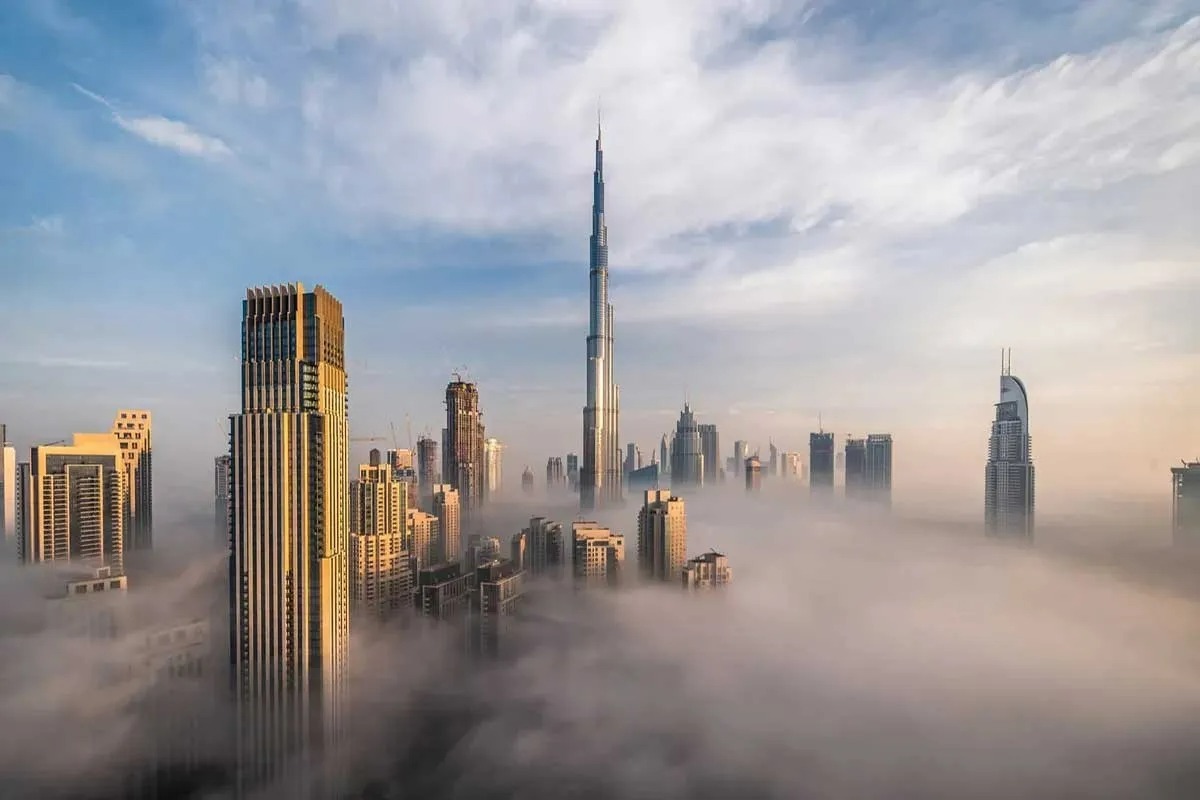 مزارع خورشیدی عظیم می توانند ابرهای بارانی را به امارات وارد کنند