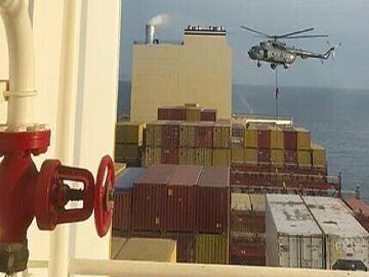 واکنش تل آویو به توقیف کشتی اسرائیلی توسط ایران