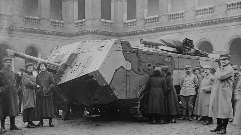 اولین تانک جهان چه شکلی بود؟ ۵ مورد از اولین تانک هایی که وارد میدان نبرد شدند