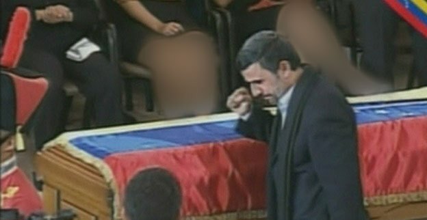 احمدی نژاد و جنازه چاوز