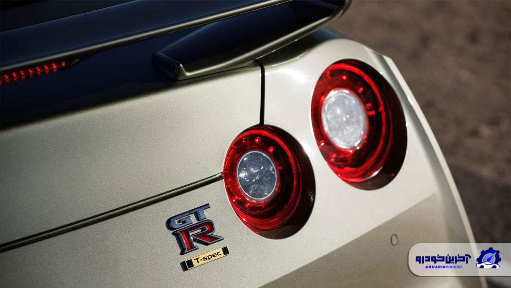 چراغ عقب نیسان GT-R مدل 2025