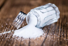 افزودن نمک به غذا خطر ابتلا به سرطان معده را تا 41 درصد افزایش می دهد