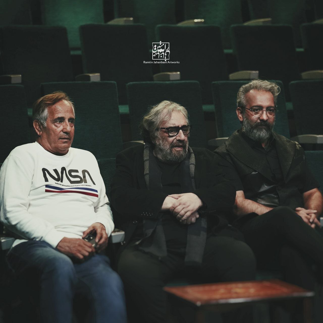 حضور مسعود کیمیایی در اجرای "مرگ با طعم نسکافه"