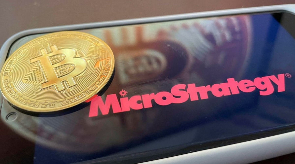 breaking microstrategy bags 122 bitcoin to expand its portfolio ramzarz min