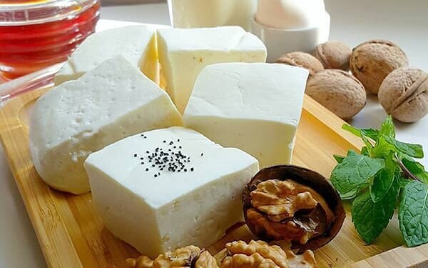 واکنش پنیر و ارتباط آن با فشار خون