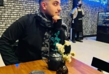 عکس جدید آرون افشار در کافه جدیدش / حضور آرون افشار در کافه هایش در زعفرانیه