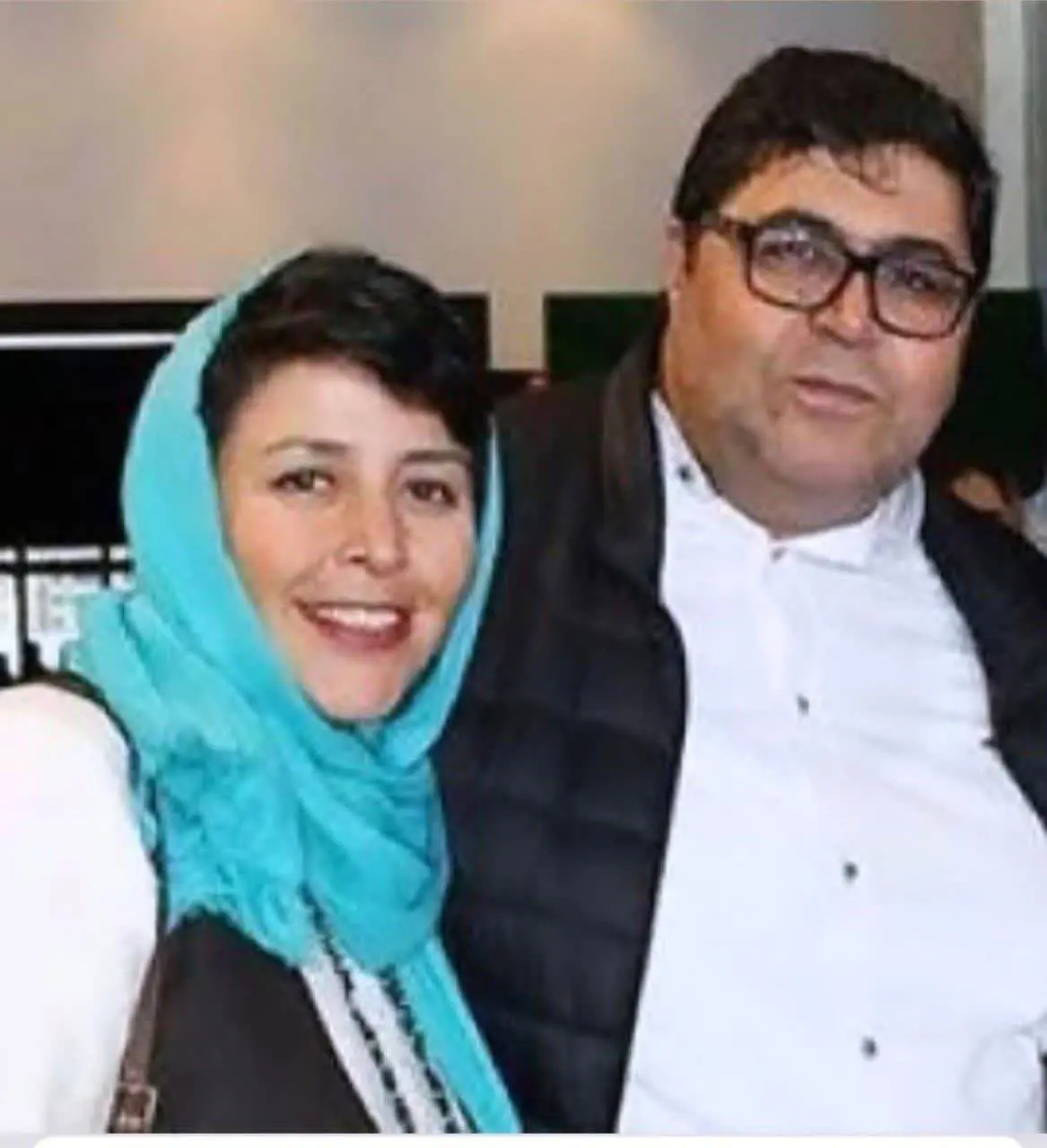 عکس فرهاد اصلانی در کنار همسرش در زیر / این بازیگر دوست ندارد همسری به این زیبایی داشته باشد!