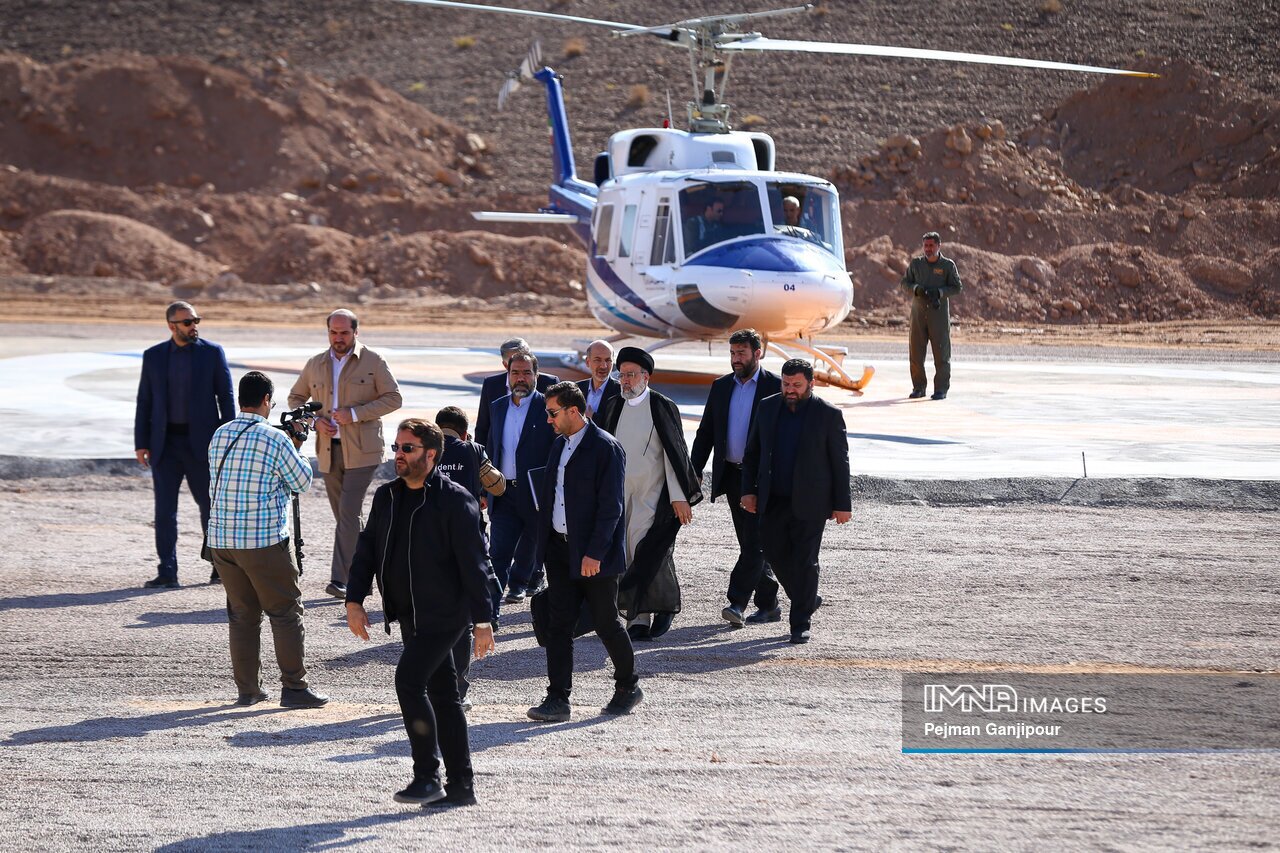 نقش تحریم ها در سقوط هلیکوپتر رئیس جمهور شهید/فرصت های از دست رفته