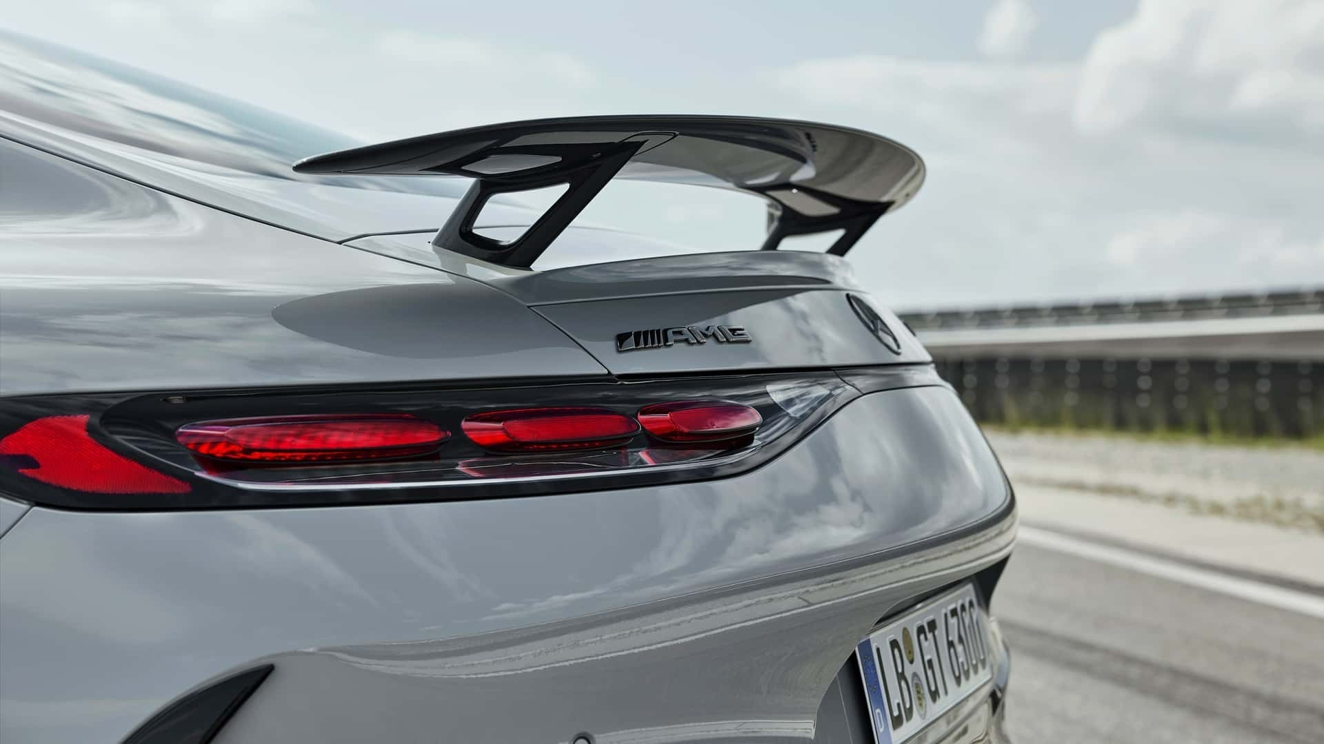 ابرخودروی مرسدس AMG GT63 Pro 2025 رونمایی شد. قدرتمند، آیرودینامیک و خنک