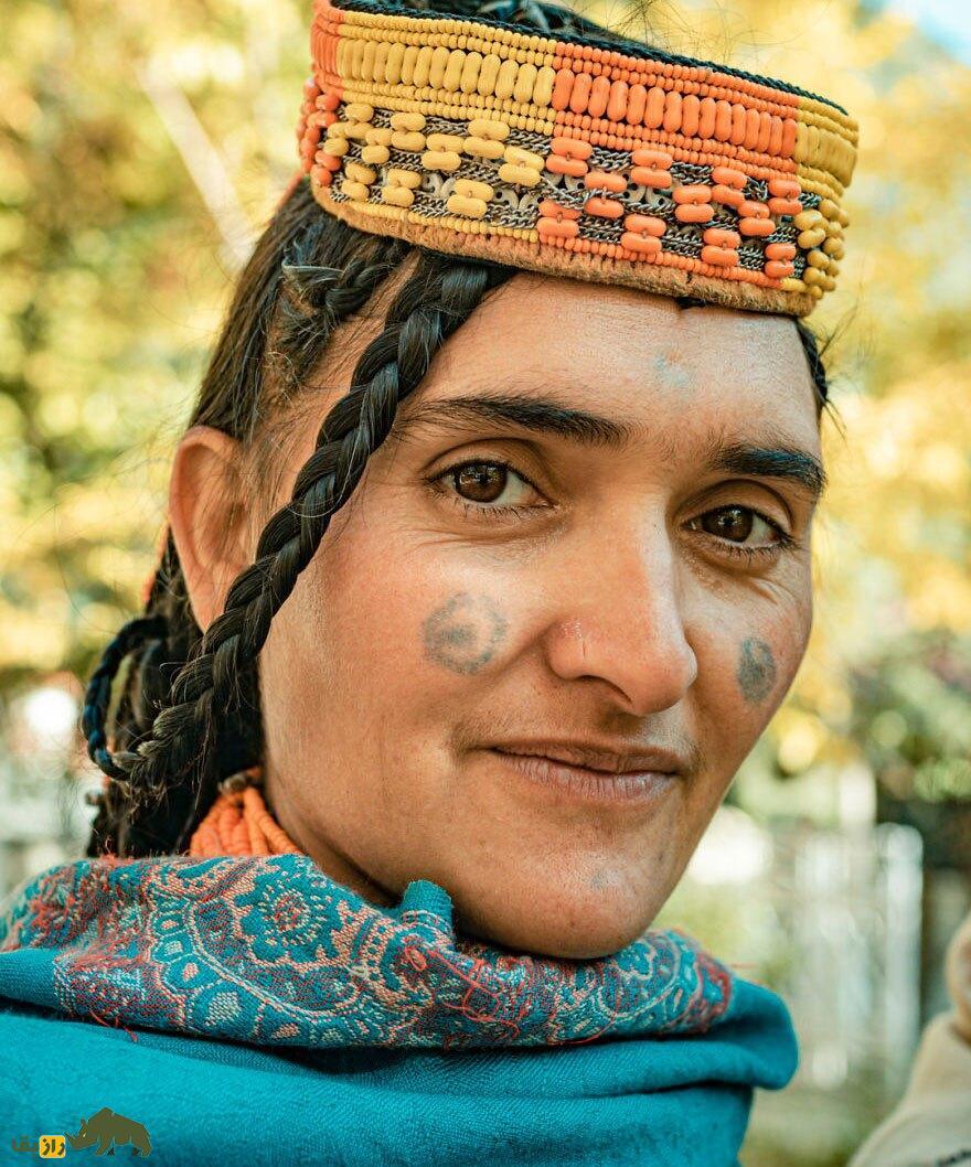 "کلاش"؛ ساکنان شگفت انگیز دره ای در پاکستان که آریایی های خالص هستند، بز پرورش می دهند و به طرز عجیبی طلاق می گیرند (+ عکس)
