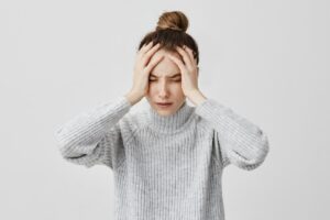 تفاوت استرس و اضطراب چیست؟ + بررسی علائم و راه حل های درمانی