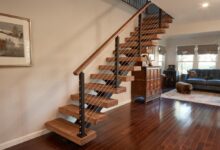 بهترین ایده‌ها برای استفاده از پله چوبی دوبلکس در دکوراسیون منزل