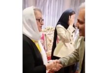 دست دادن جنجالی مهران مدیری و مریم امیرجلالی + فیلم