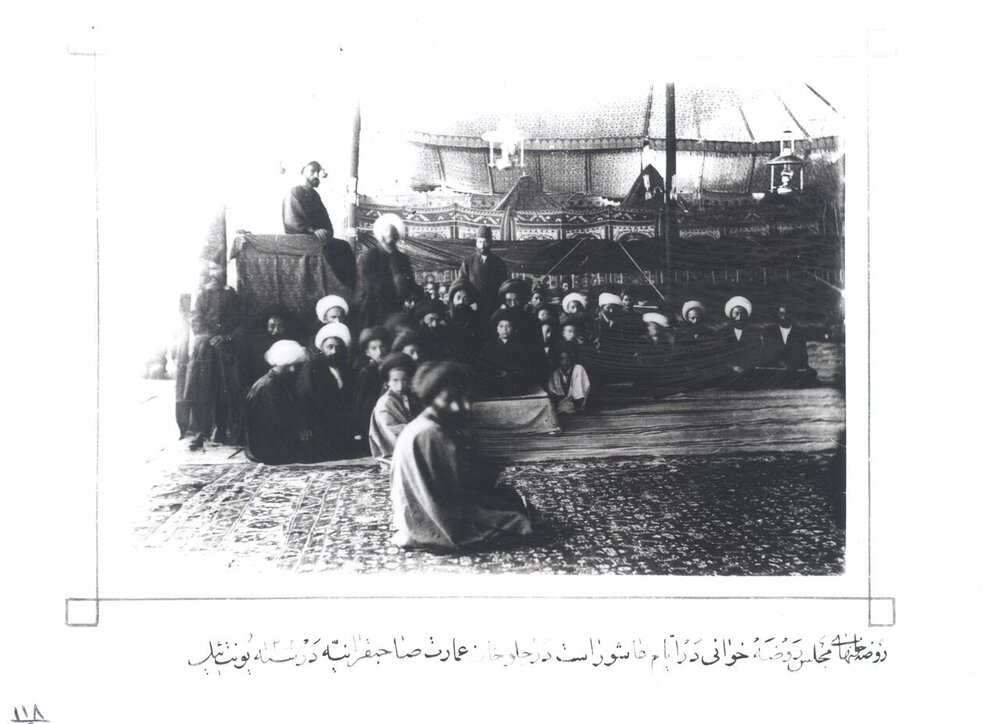 عکس زیرزمینی چند روحانی در مراسم تشییع جنازه ناصرالدین شاه