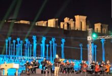 کنسرت + فیلم خواننده سرشناس ایرانی در تخت جمشید