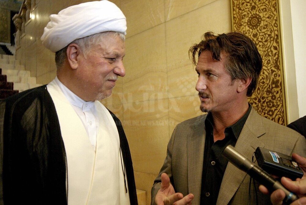 عکس دیده نشده آیت الله هاشمی رفسنجانی در کنار بازیگر معروف هالیوود
