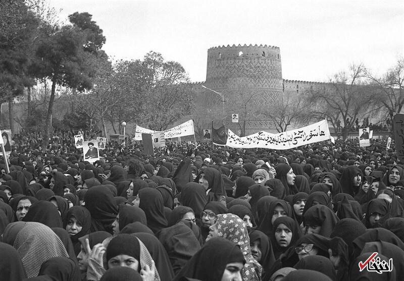 عکس های دیده نشده از تظاهرات و تظاهرات مردم شیراز در پشت قلعه کریم خان + عکس