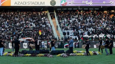 گفتند دختران انقلاب قاتلین آرمیتا هستند/برخی از همایش ورزشگاه آزادی توییت کردند/انتقاد از نیامدن اتوبوس به همایش