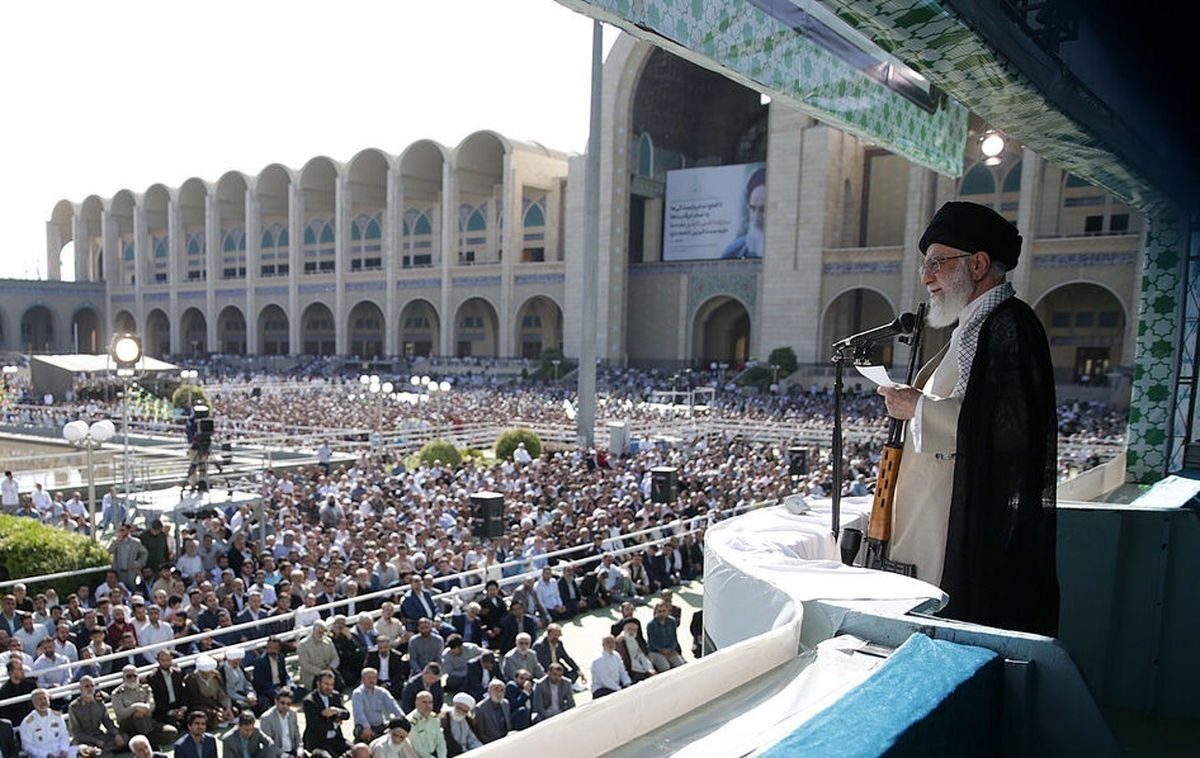 حفظ و تقویت وحدت ملی و قدرت نمادین جمعه نصر