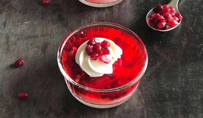 دسر انار؛ خوشمزه و پرطرفدار /// دسر انار؛ خوشمزه و پرطرفدار ///