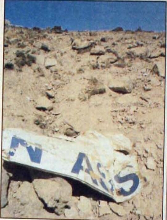 عکس های دلخراش سقوط هواپیمای مسافربری در اصفهان پس از برخورد با کوه! + تصاویر 5 عکس های دلخراش سقوط هواپیمای مسافربری در اصفهان پس از برخورد با کوه!