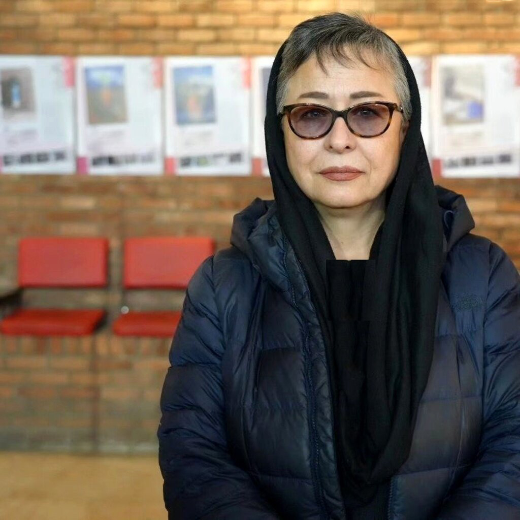 تغییر چهره جالب آزیتا حاجیان در ۶۶ سالگی+ تصاویر 1 تغییر چهره جالب آزیتا حاجیان در ۶۶ سالگی+ تصاویر