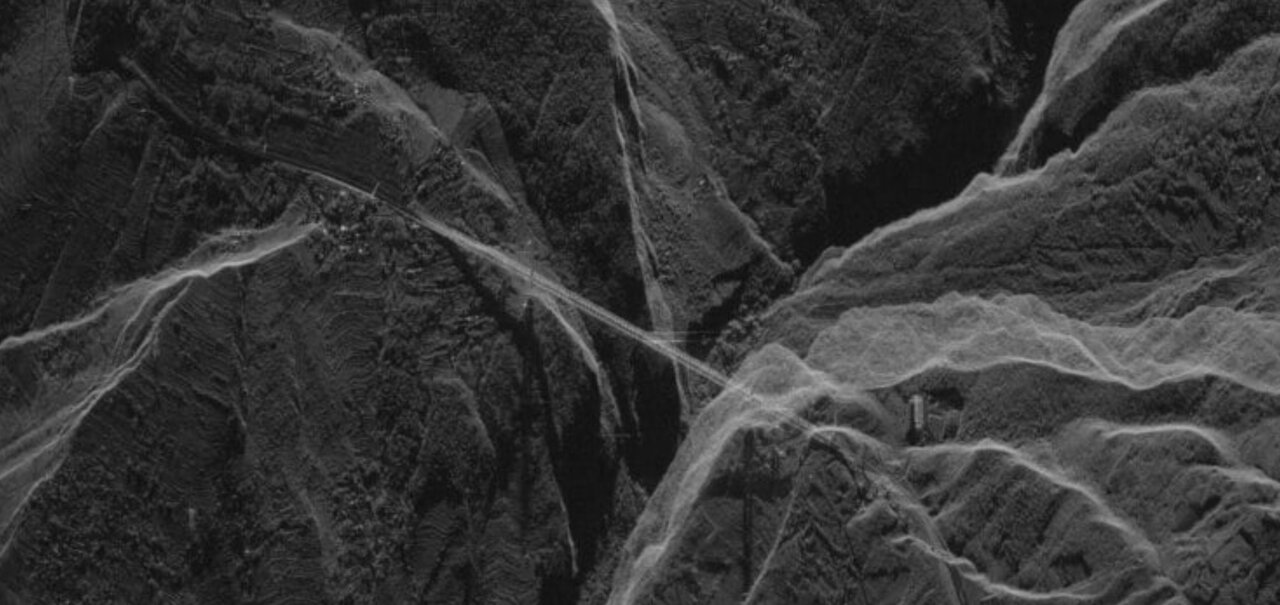 (تصویر) ارتفاع باورنکردنی یک پل در چین 2 ارتفاع باورنکردنی این پل هوش گم شد/عکس