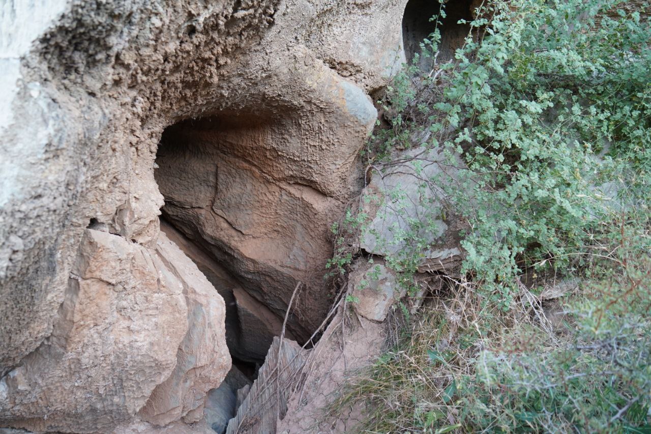 خطری برای جمعیت شهر شیراز/آببند یا بمب قرمز تنگ؟ خطری برای جمعیت شهر شیراز/آببند یا بمب قرمز تنگ؟