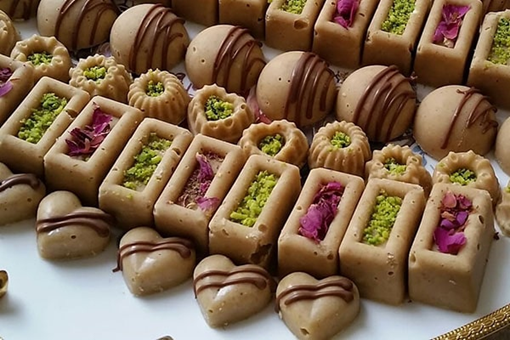 چگونه حلوای بوتیک را به صورت حرفه ای در خانه تهیه کنیم؟ 3 طرز تهیه حلوای بوتیک به صورت حرفه ای در خانه + نکاتی که نمی دانستید