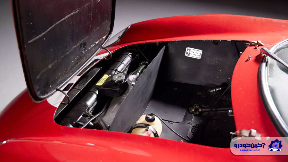 فراری LM 250 راهی حراجی می شود ؛ شاهکاری با قیمت احتمالی بیش از ۲۶ میلیون دلار 4 فراری LM 250 راهی حراجی می شود ؛ شاهکاری با قیمت احتمالی بیش از ۲۶ میلیون دلار