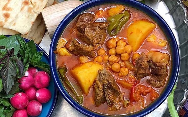 طرز تهیه دسرهای خوشمزه با نخود و فواید باورنکردنی آن