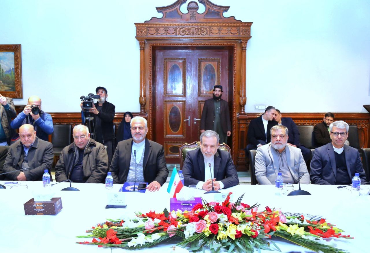 دولت افغانستان: حقابه ایران را در نظر داریم؛ نگاهی برابر به سیستان و بلوچستان و هلمند دولت افغانستان: حقابه ایران را در نظر داریم؛ نگاهی برابر به سیستان و بلوچستان و هلمند