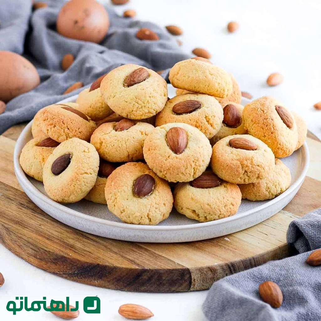 چگونه 4 کوکی رژیم غذایی جدید را با جو دوسر تهیه کنیم؟ 1 کوکی جودوزر و بادام
