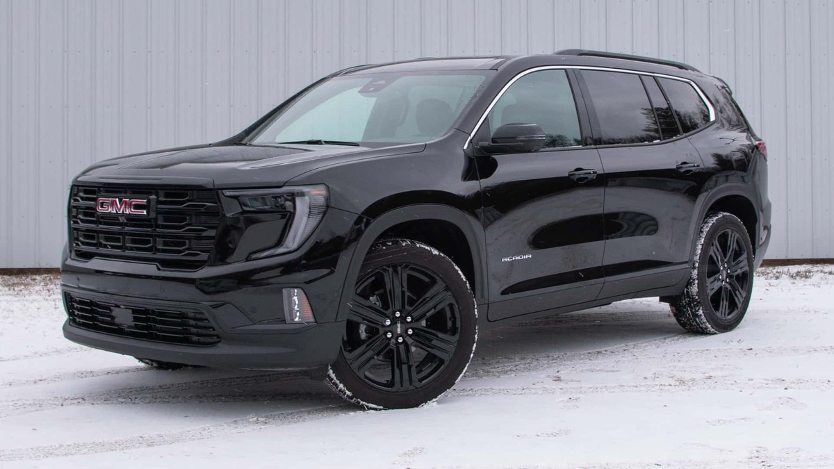 GMC Acadia Elevation; هیولای 4 سیلندر بنزینی! (+تصاویر)