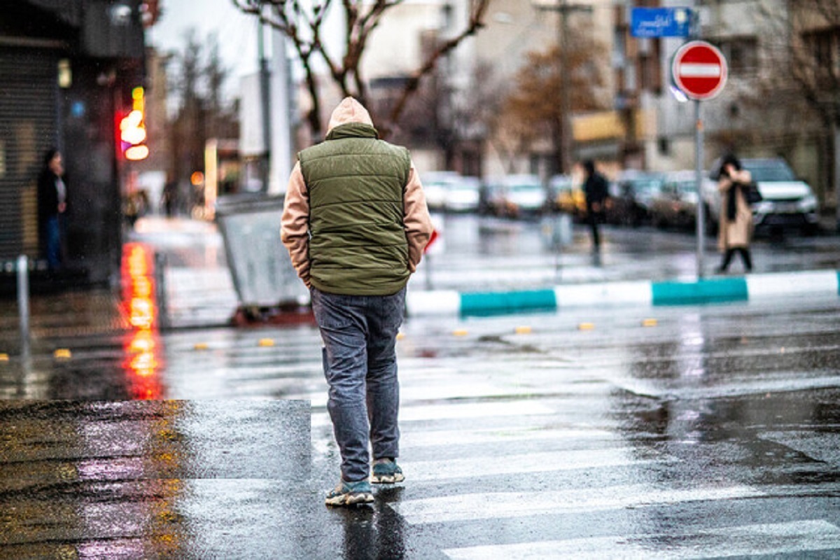 از روز یکشنبه در تهران برف و باران می بارد