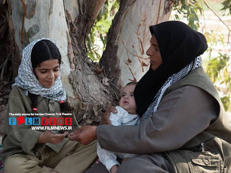 مروری بر حضور کارگردان بانوان در ده دور آخر جشنواره فیلم فجر تحت بهانه "مرد آرام" بهانه به کارگردانی بهنوش سدگی ، که تنها زن جشنواره امسال است | از طرف "زن" 8 فقط یک کارگردان زنان در جشنواره چهل و شخص ثالث وجود دارد ، و بهنوش سدگی است که با این فیلم در این رویداد حضور دارد