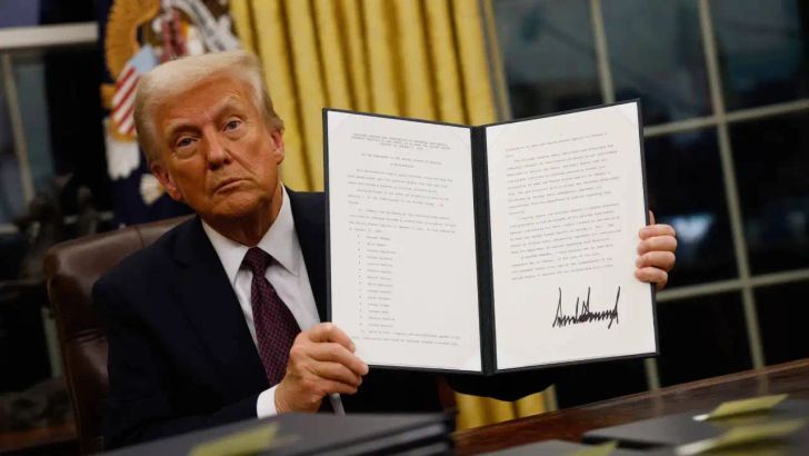 trump signs crypto executive order 1