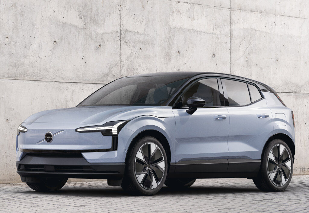 Volvo EX3 وارد ایران /عکس شد
