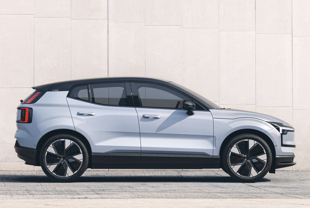Volvo EX3 وارد ایران /عکس شد